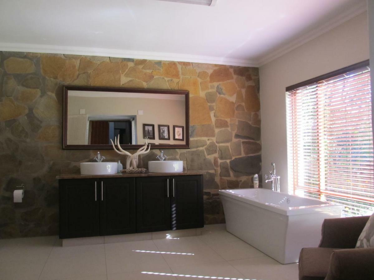 Hillside Farm Hotel Trompsburg ภายนอก รูปภาพ